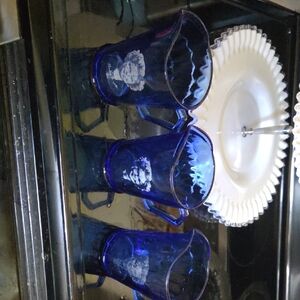 Shirley Temple Pitchers Three. Blue